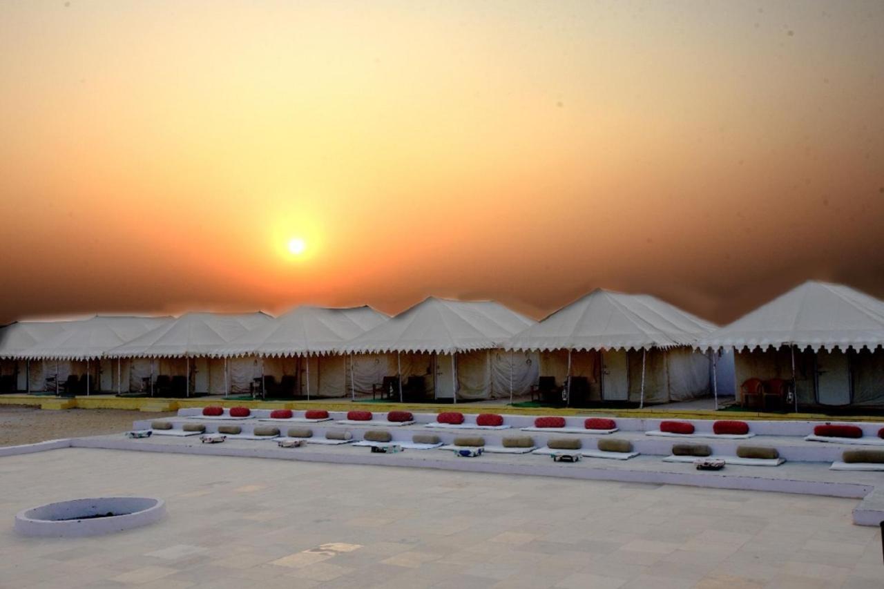 Journey Desert Camp جيلسامر المظهر الخارجي الصورة