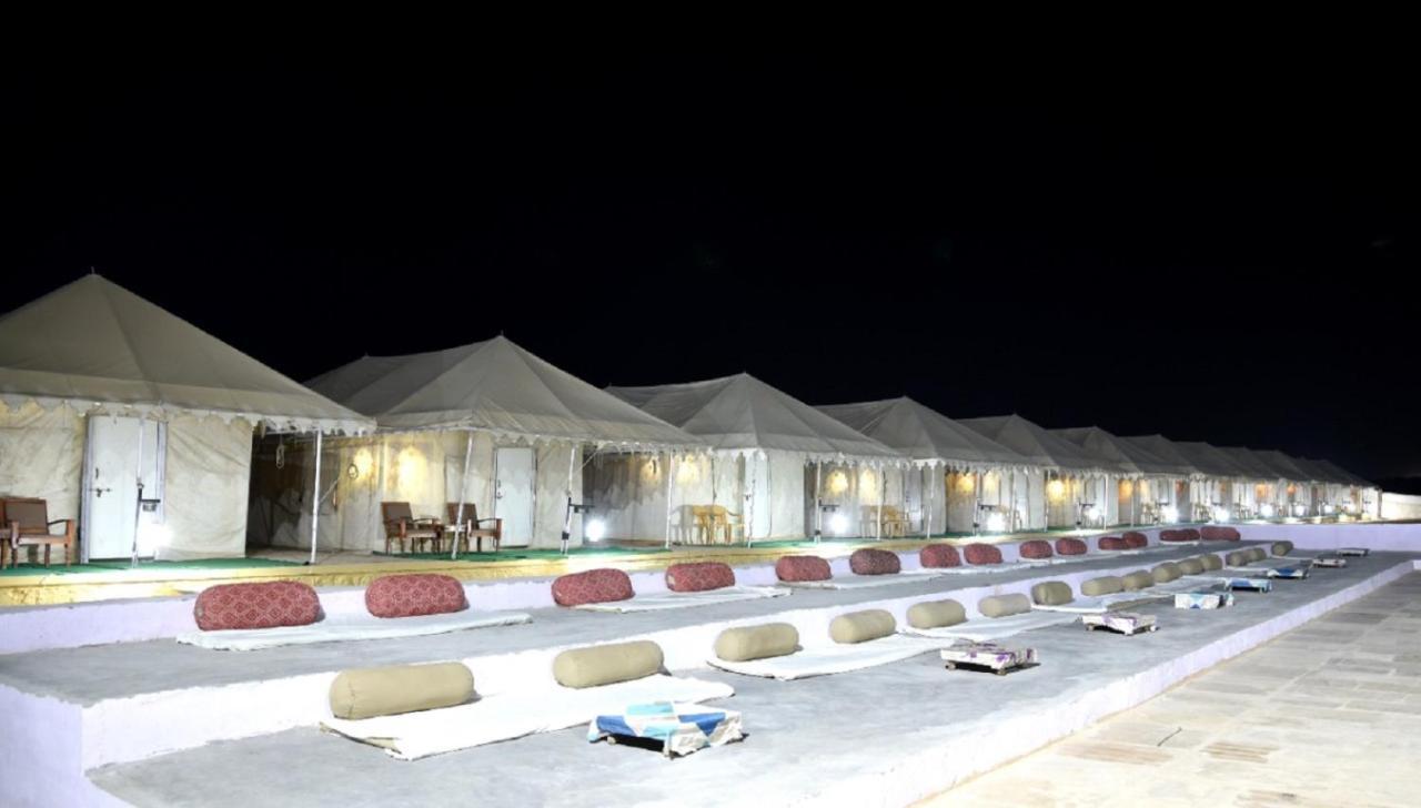 Journey Desert Camp جيلسامر المظهر الخارجي الصورة