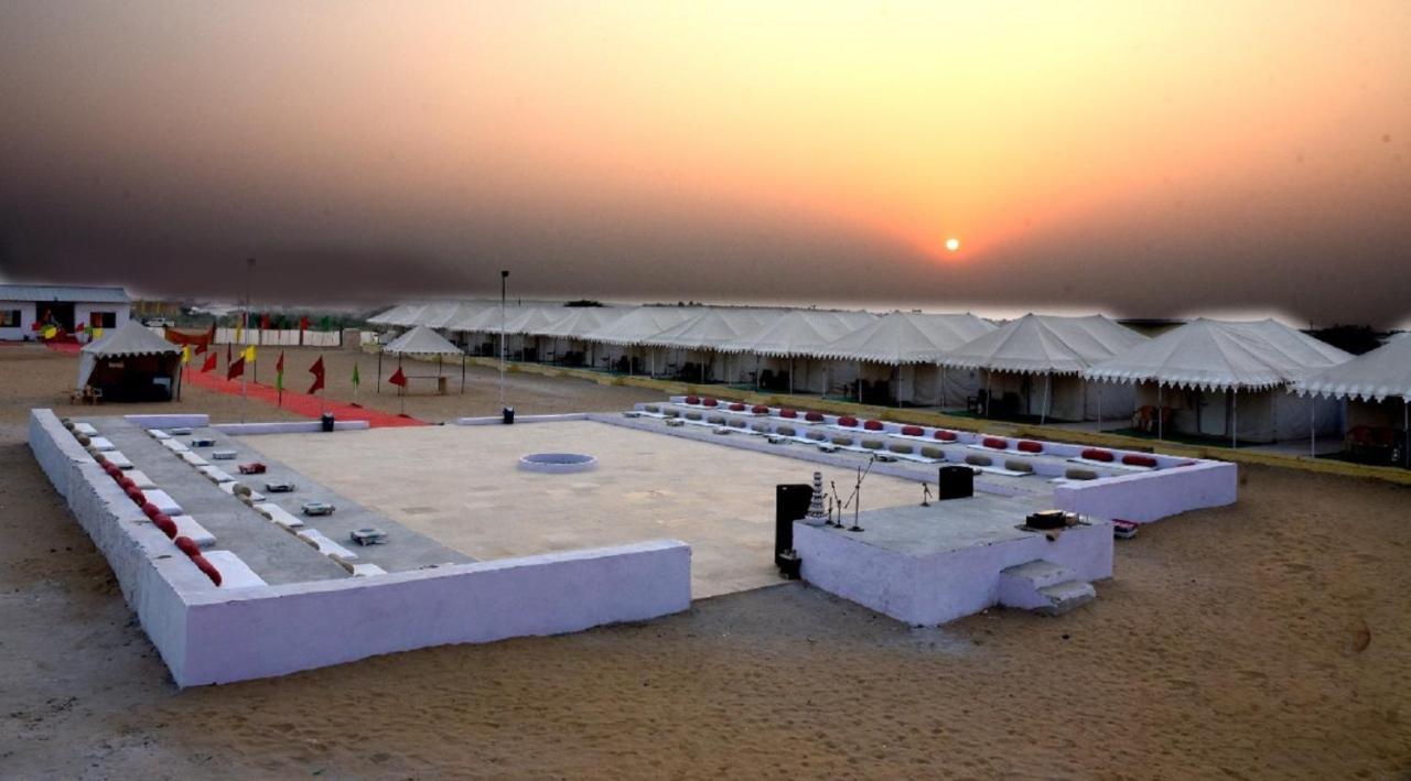 Journey Desert Camp جيلسامر المظهر الخارجي الصورة